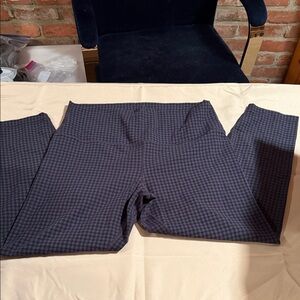 lululemon athletica Houndstooth leggings- worn once!!!!  Like new!!!